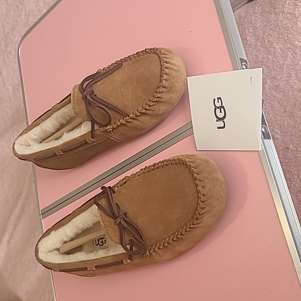 Brown UGG moccasins NWT